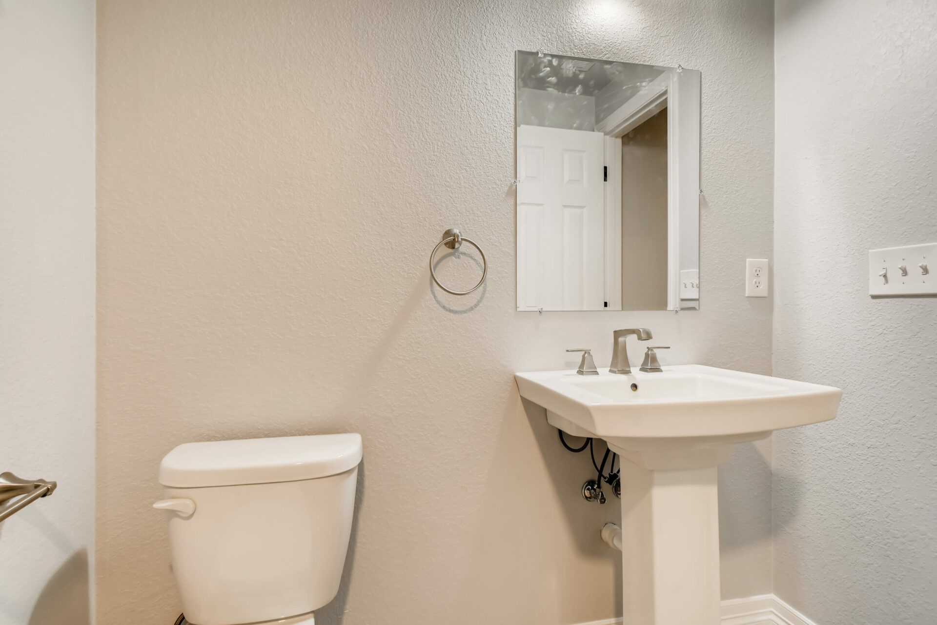 16538 Prospect Lane Broomfield CO - Print Quality - 006 - 06 Lower Level Bathroom