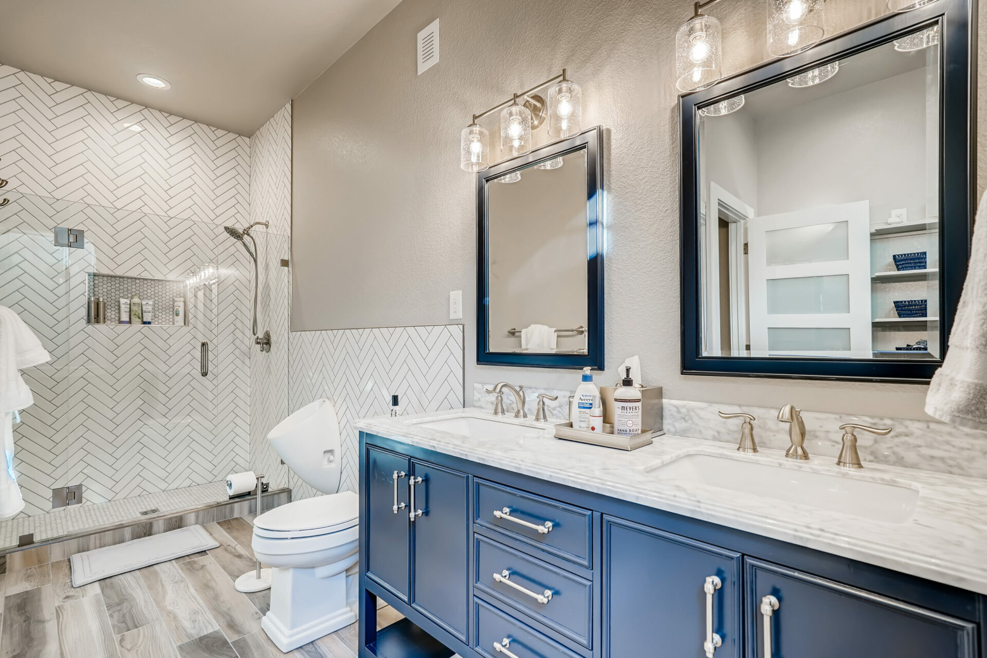 1775 Chilton Place Broomfield-print-009-007-Lower Level Bathroom-3600x2400-300dpi